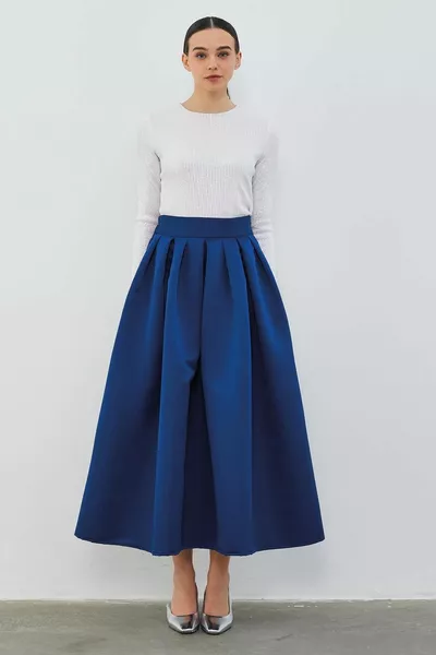 Ole Pilikaşe تنورة التفتا عالية الخصر الأزرق الداكن