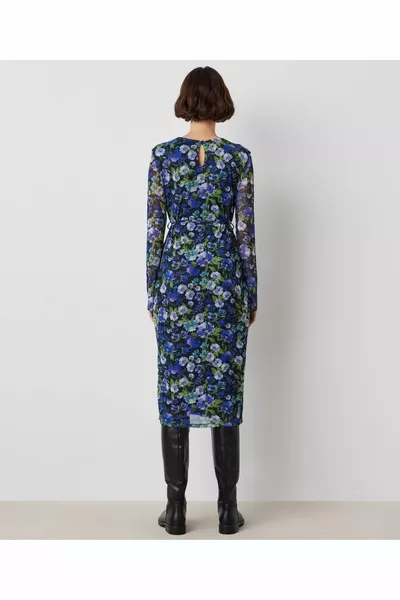 فستان شقي بنمط الأزهار