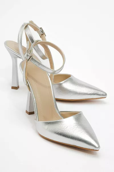 الكعب العالي للسيدات (8 سم)