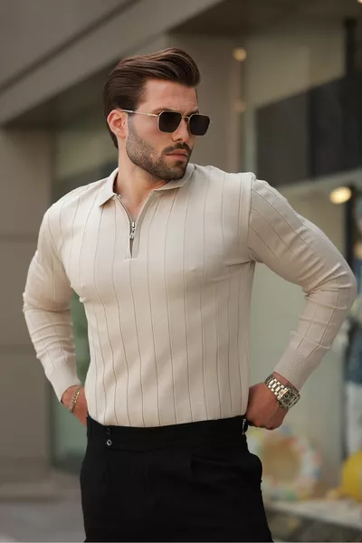 كنزة محبوكة بياقة بولو بسحّاب باللون البيج 