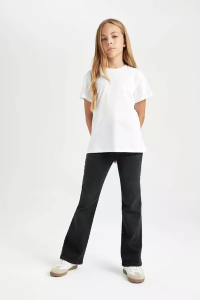 تي شيرت أساسي بسيط بأكمام قصيرة وتفصيل رقبة دراجة لفتيات الأطفال NS