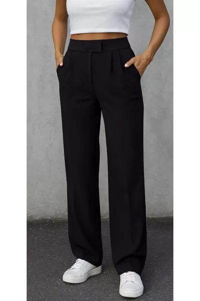 بنطال بلازو من القماش الليكرا الأسود بإغلاق لاصق وتفصيل مريح