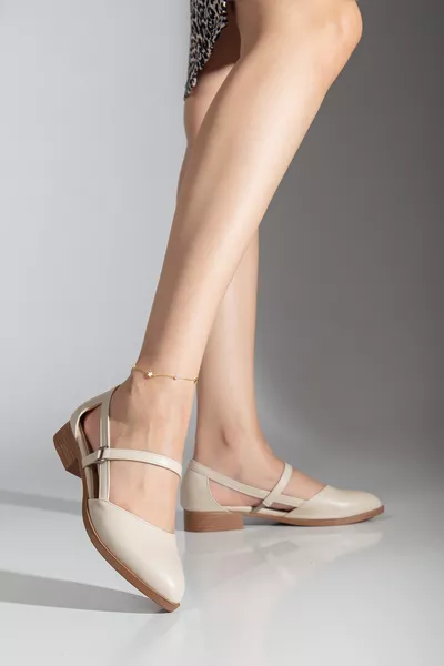 Mary Scarpe in Pelle con Tacco Basso