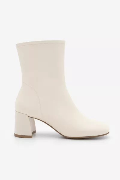 حذاء نسائي بكعب عالٍ، مقدمة مربعة، بسحاب، لون كريمي