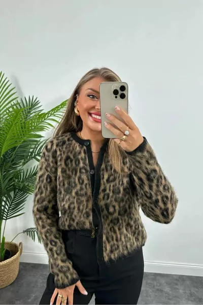 Leopard Print Cardigan Soft Knitwear Buttoned