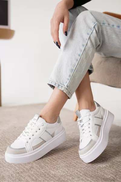 حذاء رياضي نسائي يومي  مضمون تقويم العظام