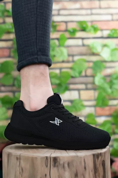 حذاء رياضي فائق الخفة للجنسين أسود 