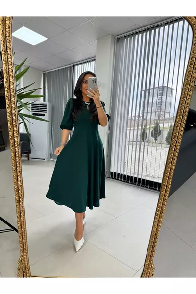 My  Fiyonk Broşlu Zümrüt Elbise