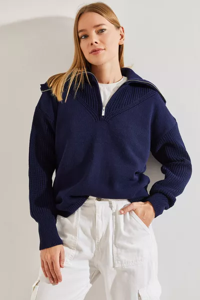 كنزة نسائية صوفية بياقة صيد السمك وسحّاب