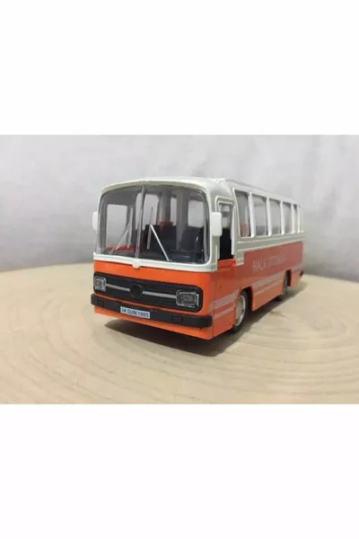 1/ Échelle Bus Populaire Nostalgique avec Sons et Lumières (orange)