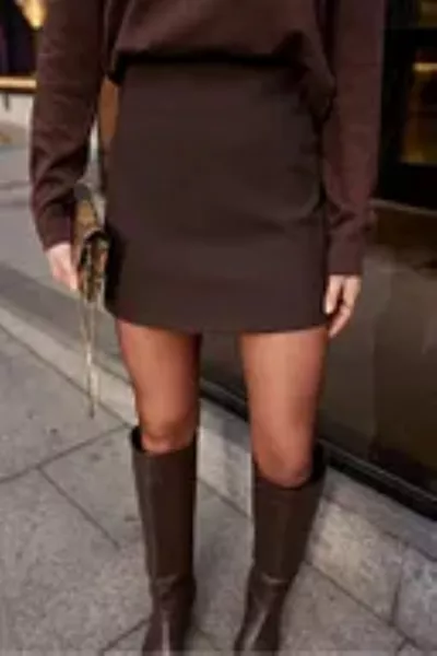 نساء - مرن - مشد - قهوة داكنة - بسحاب - تنورة ميني كلاسيكية - الطول  سم