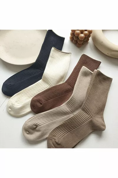 4 أزواج جوارب نسائية ملونة ومريحة بدون رباط مطاطي