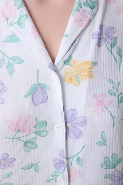 طقم بيجامة قميص وسروال متعدد الألوان من Love More