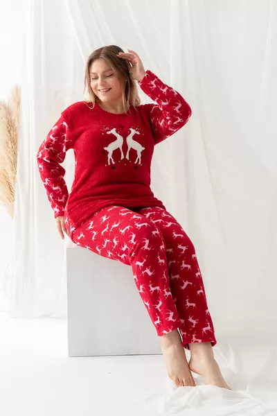 طقم بيجامة نسائية من الفرو القطبي للمقاسات الكبيرة