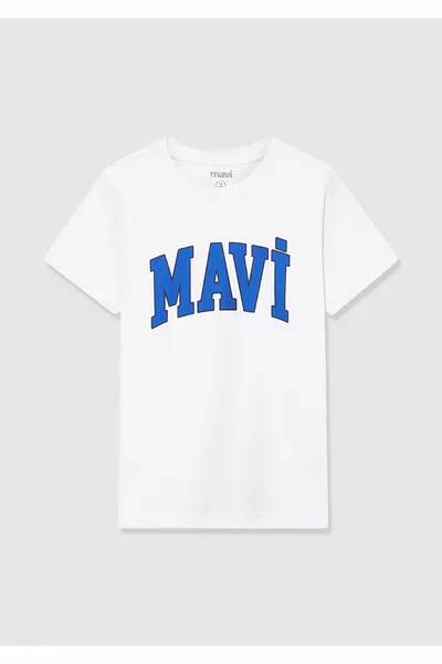 تيشيرت أبيض مطبوع بشعار مقاس عادي / قصّة عادية 