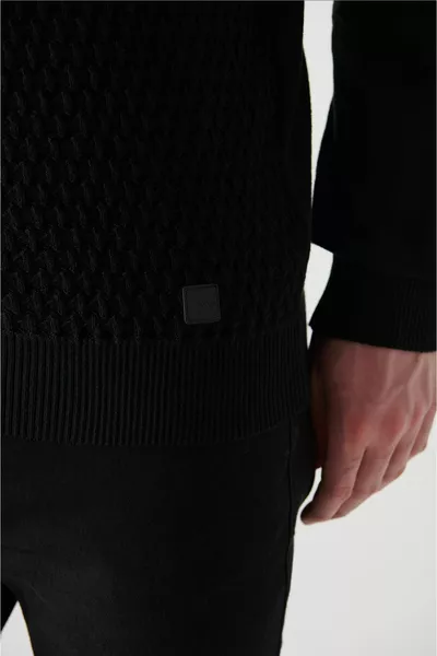 سترة سوداء كاملة من القطن بياقة مدورة للرجال 