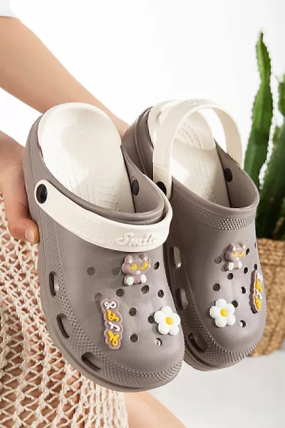 Sandale Croisée Sabot pour Hôpital à Semelle Confortable pour Cuisinier, Infirmier et Médecin