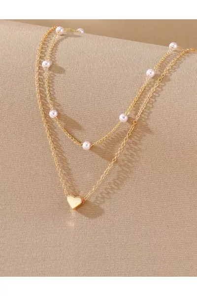 قلادة نسائية ذهبية بقلوب متتالية من اللؤلؤ