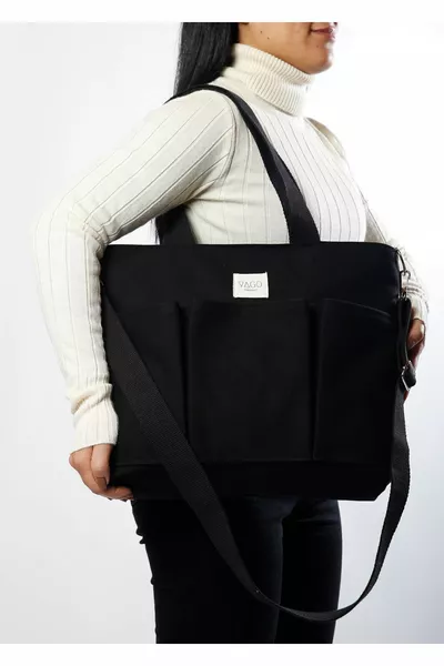 حقيبة كتف بحجم اللابتوب