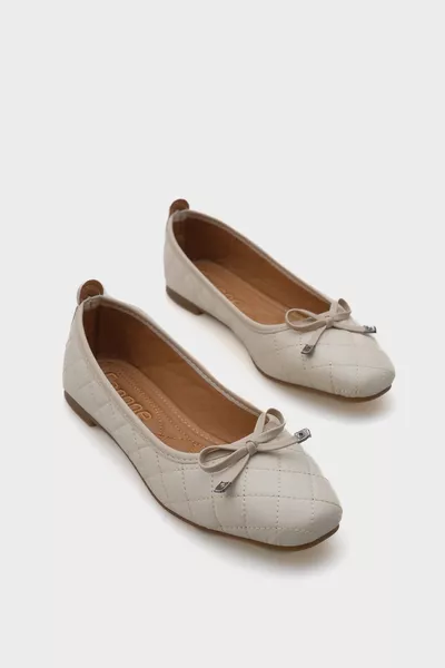 حذاء نسائي مسطح من هانا تريند مبطن