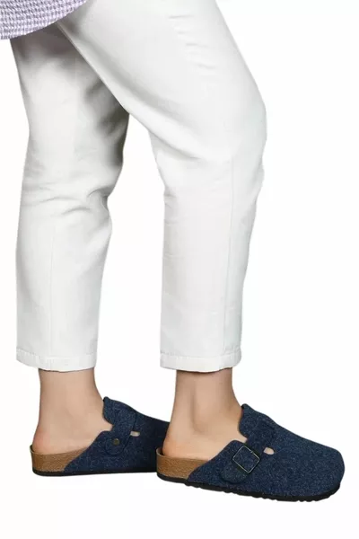 شبشب منزلي شتوي للجنسين من اللباد، أمامه مغلق، لون كحلي