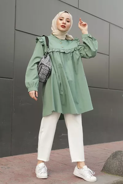 Kraagloze geplooide tuniek in groen