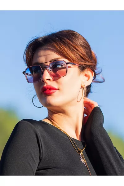 Occhiali da sole da donna con montatura rosa, certificati CE