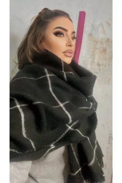 Écharpe noire à rayures blanches