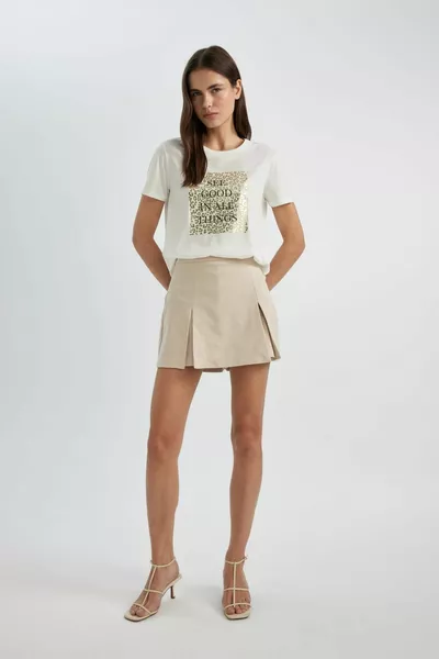 العادية تناسب طاقم الرقبة ليوبارد المطبوعة قصيرة الأكمام تي شيرت sm