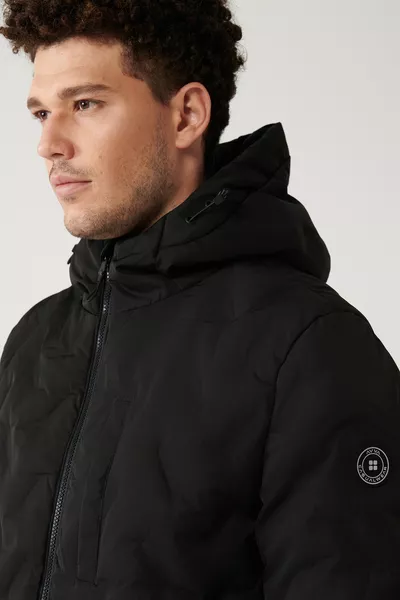 Heren Zwarte Plakkerige Print Waterafstotende Stof Gewatteerde Jas met Capuchon 