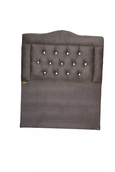 رأس سرير فردي بلون بني معتبق من ريشة الحصان