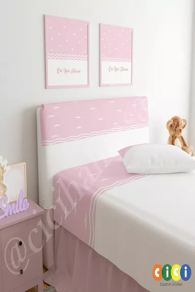 Капак за основна заглавка с обикновени вълнообразни линии и звезди