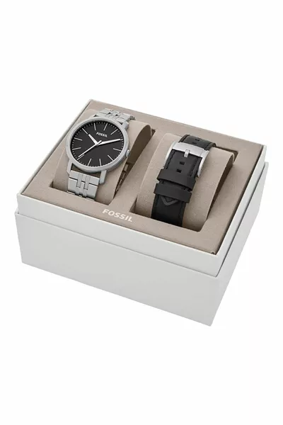 SET Men's Wristwatch and Spare Strap