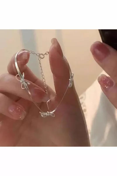 Silver-Plated Ribbon Bow Detailed Italian Chain Bracelet