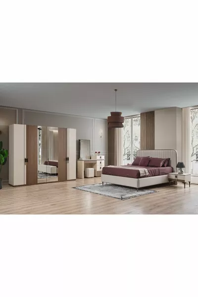 غرفة نوم أفينا بستة أبواب