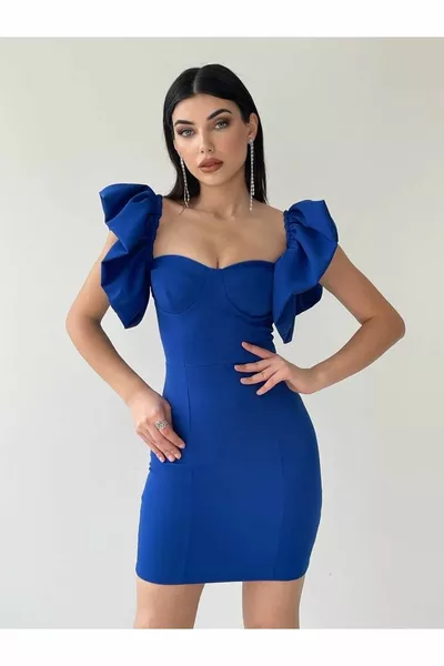 Hope Мини-платье с глубоким вырезом