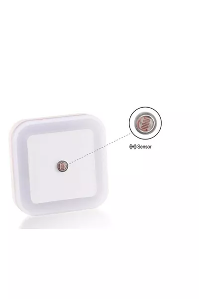 Ночник с сенсором, система с розеткой , розовый цвет