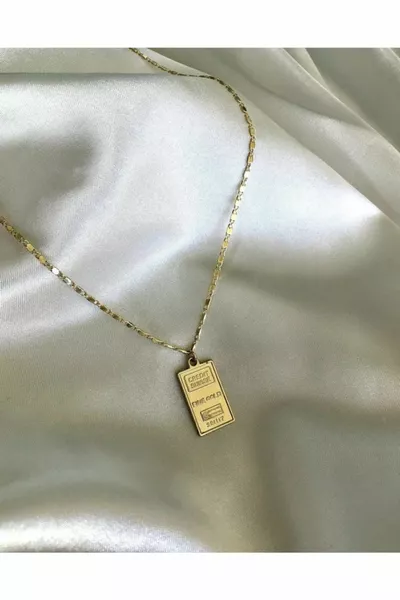 Women's Gold Plated Elizabeth Detailed Plate Necklace