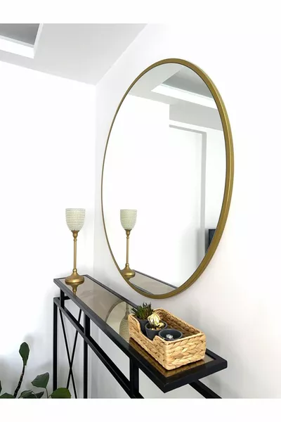 Кръгло огледало с рамка от златен метал,  см
