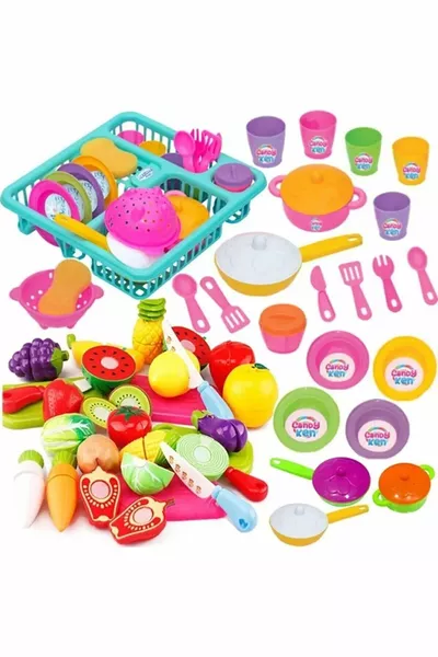 Игрушечный набор с посудой: тарелки, кастрюли и нарезные игрушечные фрукты и овощи, всего деталей