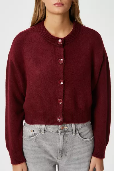 سترة نسائية تيليا المحصول بورجوندي محبوكة