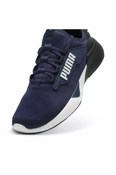 Retaliate 2 أحذية المشي لمسافات طويلة