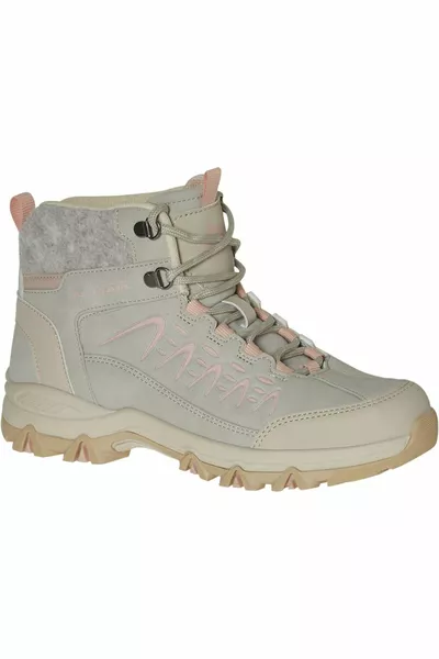 Треккинговая лодка