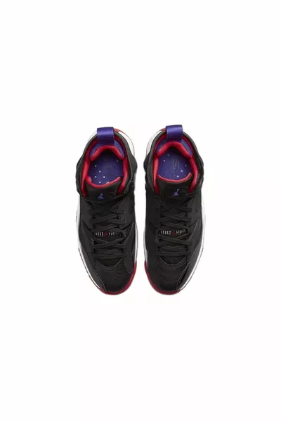 JUMPMAN TWO TREY   (نوصي بشراء نصف حجم كبير.)