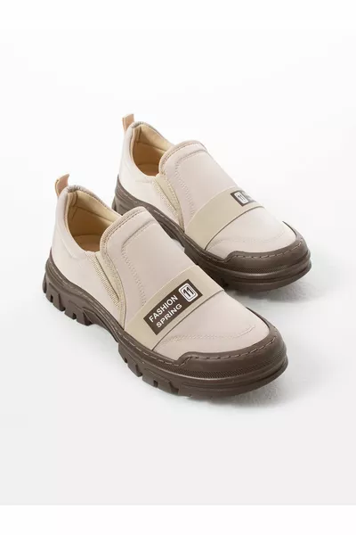 فيلفي كريم سنيكرز نسائي