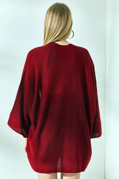 V-Neck Short Quarter Batwing Wide Sleeve Relaxed Fit Seasonal Knit Cardigan