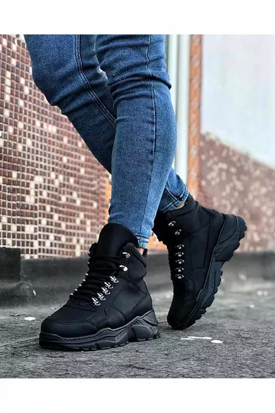 Wagoon  Дълги ботуши с връзки в цвят въглен