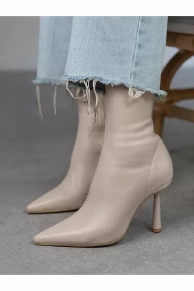 أليس موديل حذاء جلدي مطاطي بكعب مطاطي