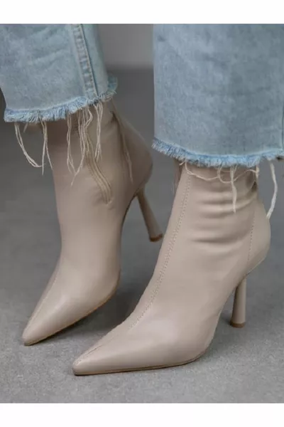 أليس موديل حذاء جلدي مطاطي بكعب مطاطي