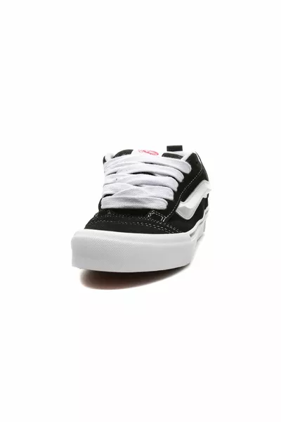 -R Vans Knu Skool Sneakers Noir